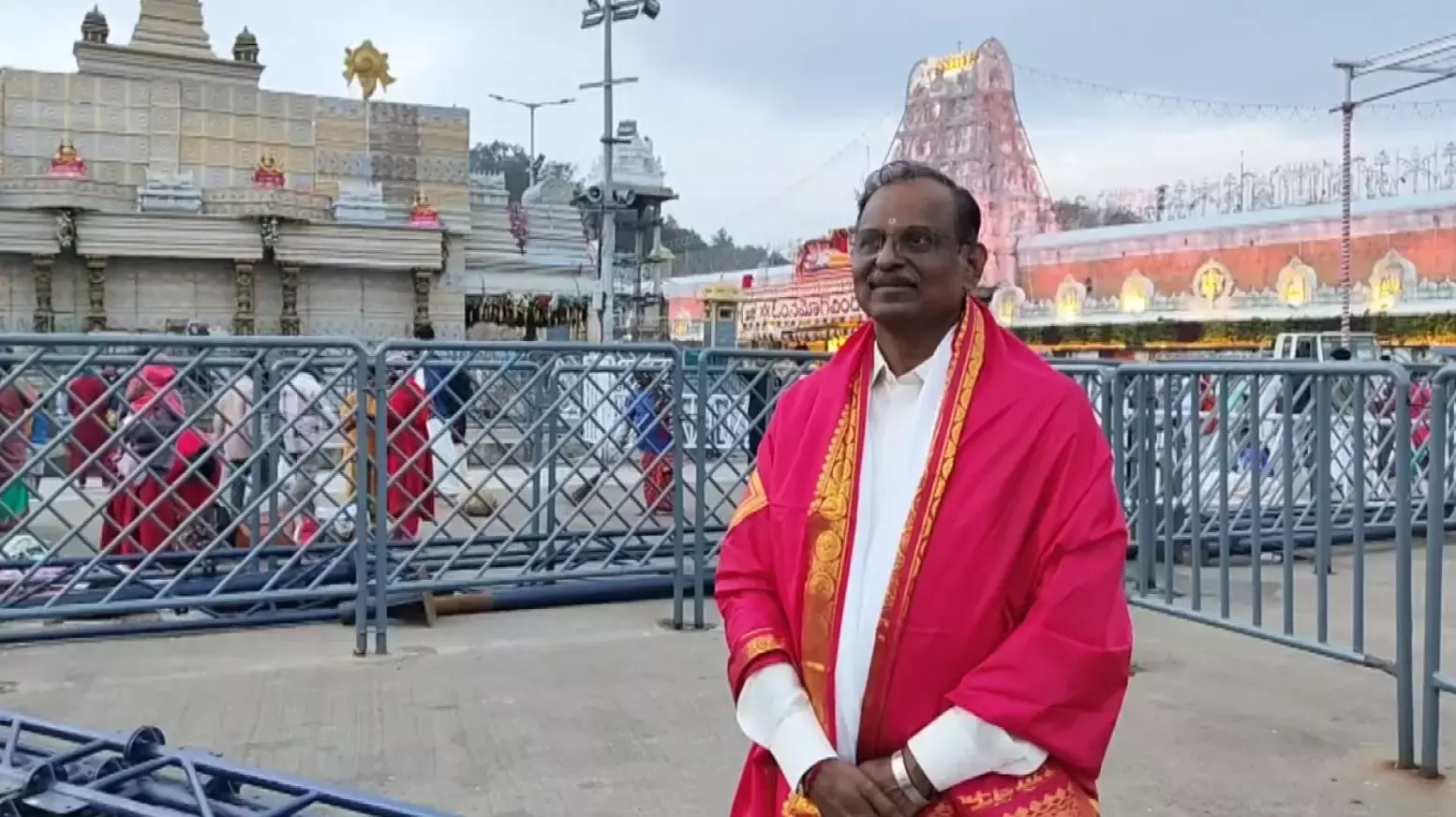PSLV-C62 के लॉन्च से पहले ISRO चेयरमैन ने तिरुपति में पूजा-अर्चना की PSLV-C62 के लॉन्च से पहले ISRO चेयरमैन ने तिरुपति में पूजा-अर्चना की