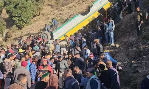 Himachal बस हादसे में 14 की मौत Himachal बस हादसे में 14 की मौत