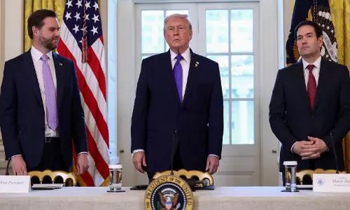 Trump ने वेनेजुएला तेल उद्योग की सुरक्षा का भरोसा दिया