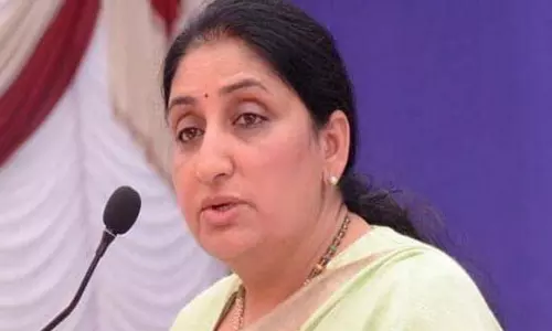 PMC चुनाव 2026: सुनेत्रा पवार ने वुल्फ की आलोचना का जवाब दिया PMC चुनाव 2026: सुनेत्रा पवार ने वुल्फ की आलोचना का जवाब दिया