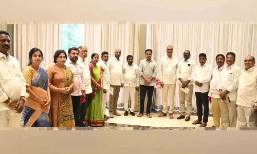 शहरी लोग नगर निगम चुनावों में कांग्रेस को सबक जरूर सिखाएंगे: KTR