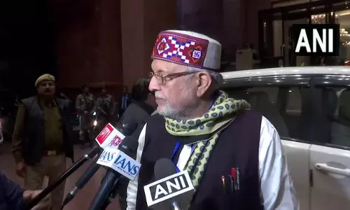 उत्तर प्रदेश के मंत्री सुरेश खन्ना ने बजट पूर्व परामर्श बैठक में राज्य की आर्थिक मजबूती पर दिया जोर उत्तर प्रदेश के मंत्री सुरेश खन्ना ने बजट पूर्व परामर्श बैठक में राज्य की आर्थिक मजबूती पर दिया जोर