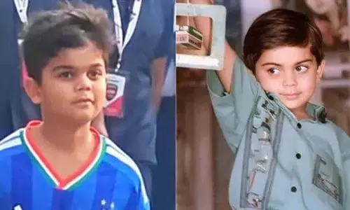 Virat Kohli अपने जैसे दिखने वाले लड़के को देखकर हैरान रह गए Virat Kohli अपने जैसे दिखने वाले लड़के को देखकर हैरान रह गए