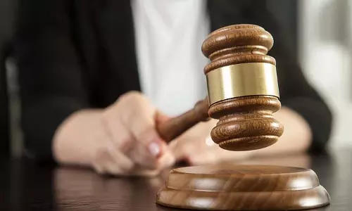 District Judge: कोर्ट को डॉक्टर के समय की कीमत समझनी चाहिए