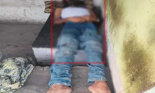 उरला में ढाबे पर मिला ड्राइवर का शव, डाला लगने से हुई दर्दनाक मौत उरला में ढाबे पर मिला ड्राइवर का शव, डाला लगने से हुई दर्दनाक मौत