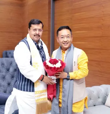 Sikkim: मुख्यमंत्री ने भाजपा के राष्ट्रीय कार्यकारी अध्यक्ष को बधाई दी Sikkim: मुख्यमंत्री ने भाजपा के राष्ट्रीय कार्यकारी अध्यक्ष को बधाई दी