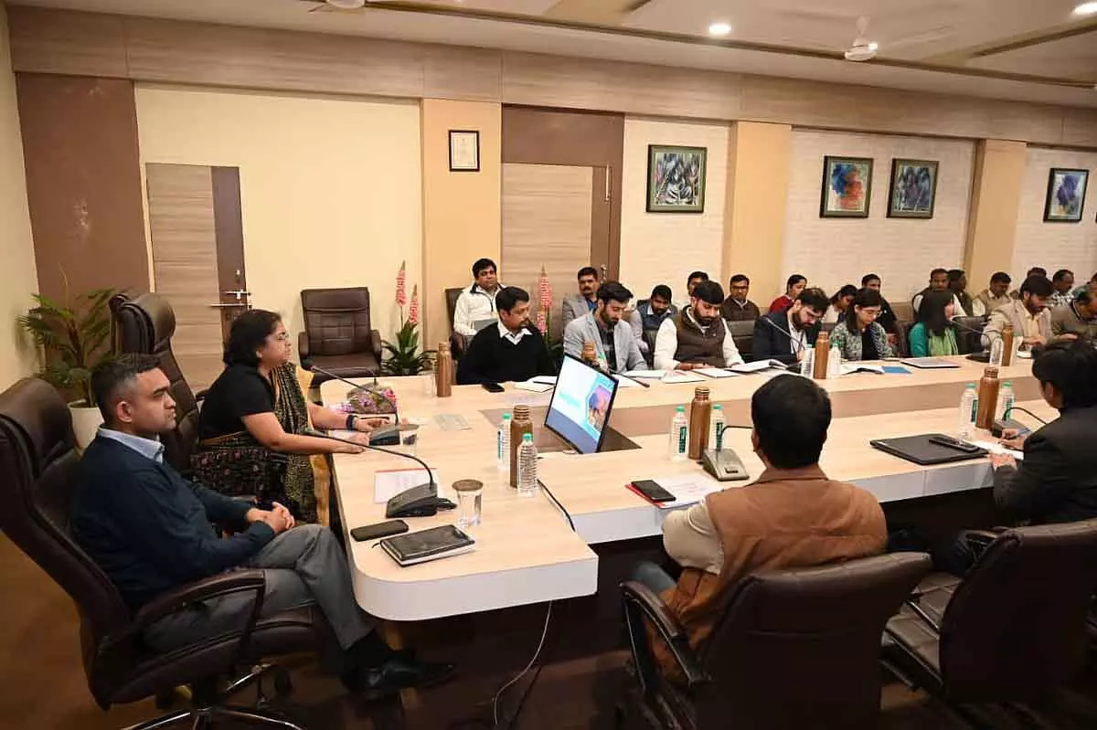 MP : नीति आयोग इंदौर और भोपाल को जी-हब बनाने में मदद करेगा MP : नीति आयोग इंदौर और भोपाल को जी-हब बनाने में मदद करेगा