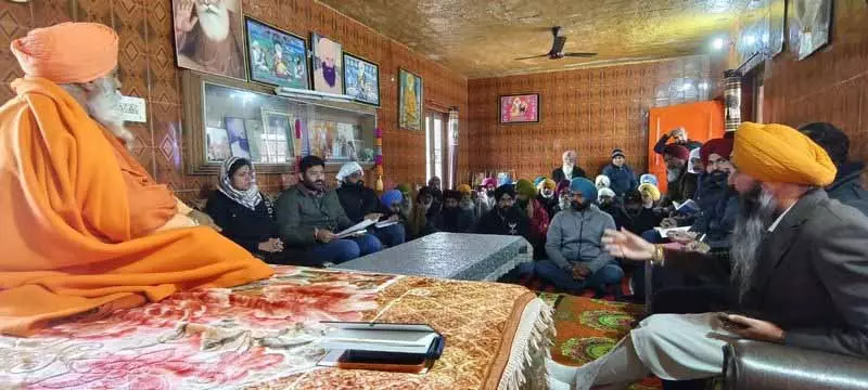 Jalandhar: पवित्र बेईं के किनारे 7 km लंबी सड़क 3 करोड़ रुपये में बनेगी Jalandhar: पवित्र बेईं के किनारे 7 km लंबी सड़क 3 करोड़ रुपये में बनेगी