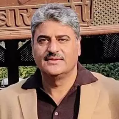 Sajjad Shaheen: BJP नेताओं को जम्मू-कश्मीर का भविष्य तय करने का अधिकार नहीं Sajjad Shaheen: BJP नेताओं को जम्मू-कश्मीर का भविष्य तय करने का अधिकार नहीं
