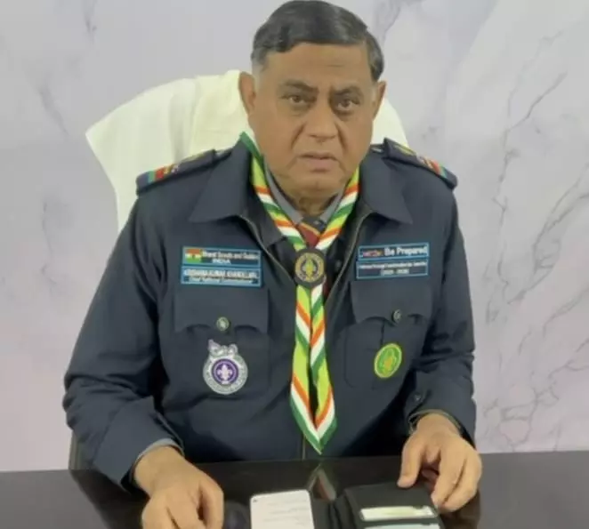 भारत स्काउट एंड गाईड के मुख्य राष्ट्रीय कमिश्नर खण्डेलवाल ने की जम्बुरी की व्यवस्थाओं की तारीफ भारत स्काउट एंड गाईड के मुख्य राष्ट्रीय कमिश्नर खण्डेलवाल ने की जम्बुरी की व्यवस्थाओं की तारीफ