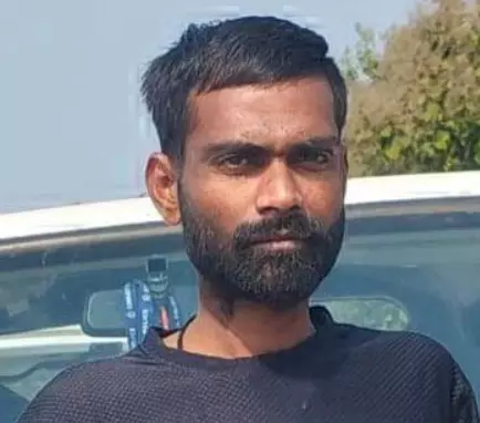 युवक खड़ी ट्रक से टकराया, दुर्ग रोड में मौत युवक खड़ी ट्रक से टकराया, दुर्ग रोड में मौत