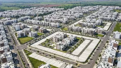 Lucknow: यूपी में बढ़े रोजगार विकल्प, युवाओं को नई राह Lucknow: यूपी में बढ़े रोजगार विकल्प, युवाओं को नई राह