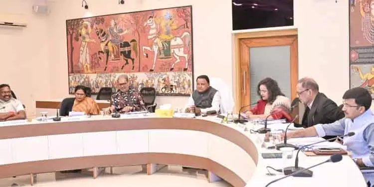 Odisha कैबिनेट ने टूरिज्म पॉलिसी में बदलाव और 10 दूसरे प्रस्तावों को मंज़ूरी दी Odisha कैबिनेट ने टूरिज्म पॉलिसी में बदलाव और 10 दूसरे प्रस्तावों को मंज़ूरी दी