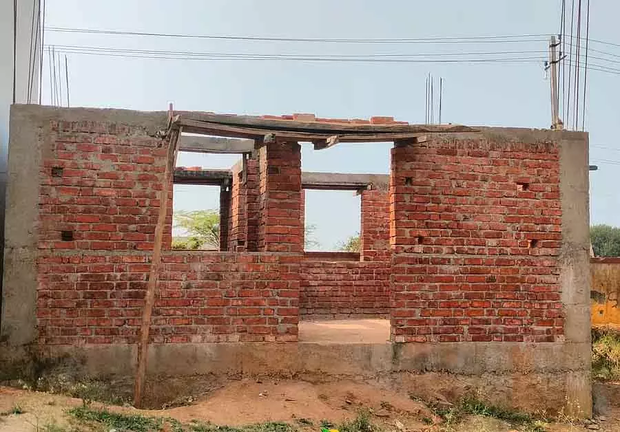 Material कॉस्ट का पेमेंट नहीं हुआ: काम रुका हुआ है Material कॉस्ट का पेमेंट नहीं हुआ: काम रुका हुआ है