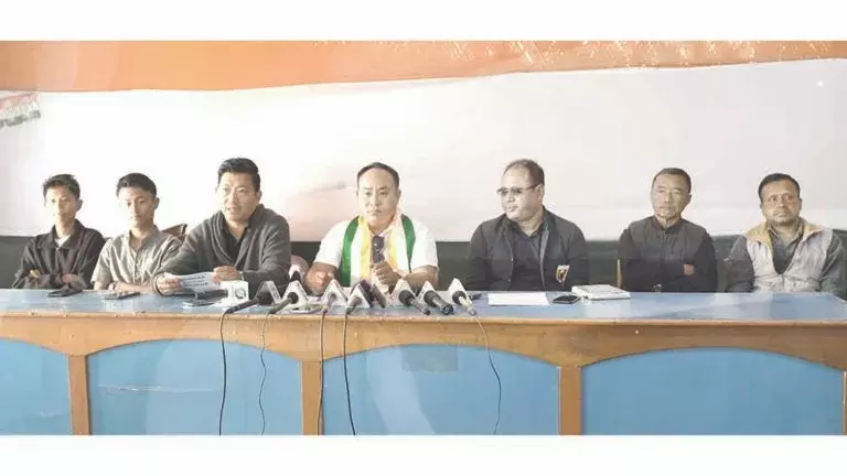 Nagaland: कांग्रेस ने वीबी-जी रैम जी एक्ट के पीछे की मंशा पर सवाल उठाए Nagaland: कांग्रेस ने वीबी-जी रैम जी एक्ट के पीछे की मंशा पर सवाल उठाए