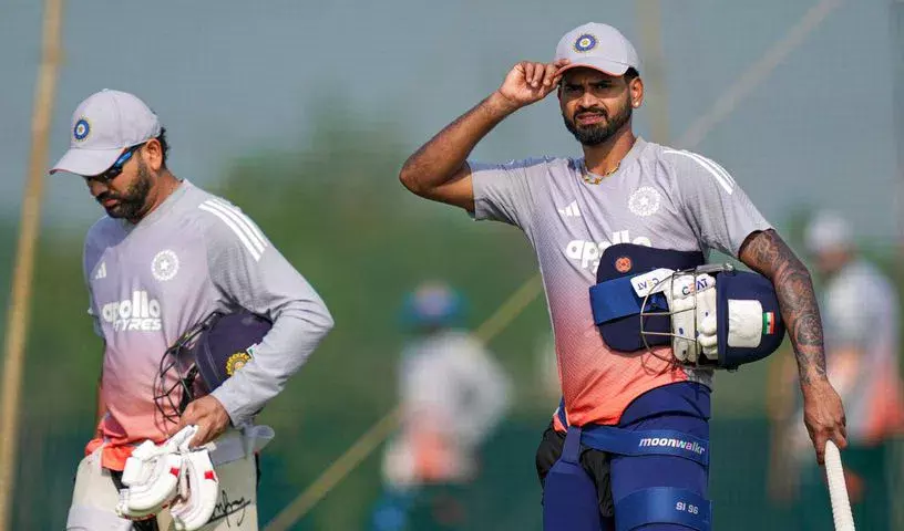 कोहली और रोहित न्यूजीलैंड के खिलाफ वनडे सीरीज में भारत की अगुआई करेंगे कोहली और रोहित न्यूजीलैंड के खिलाफ वनडे सीरीज में भारत की अगुआई करेंगे