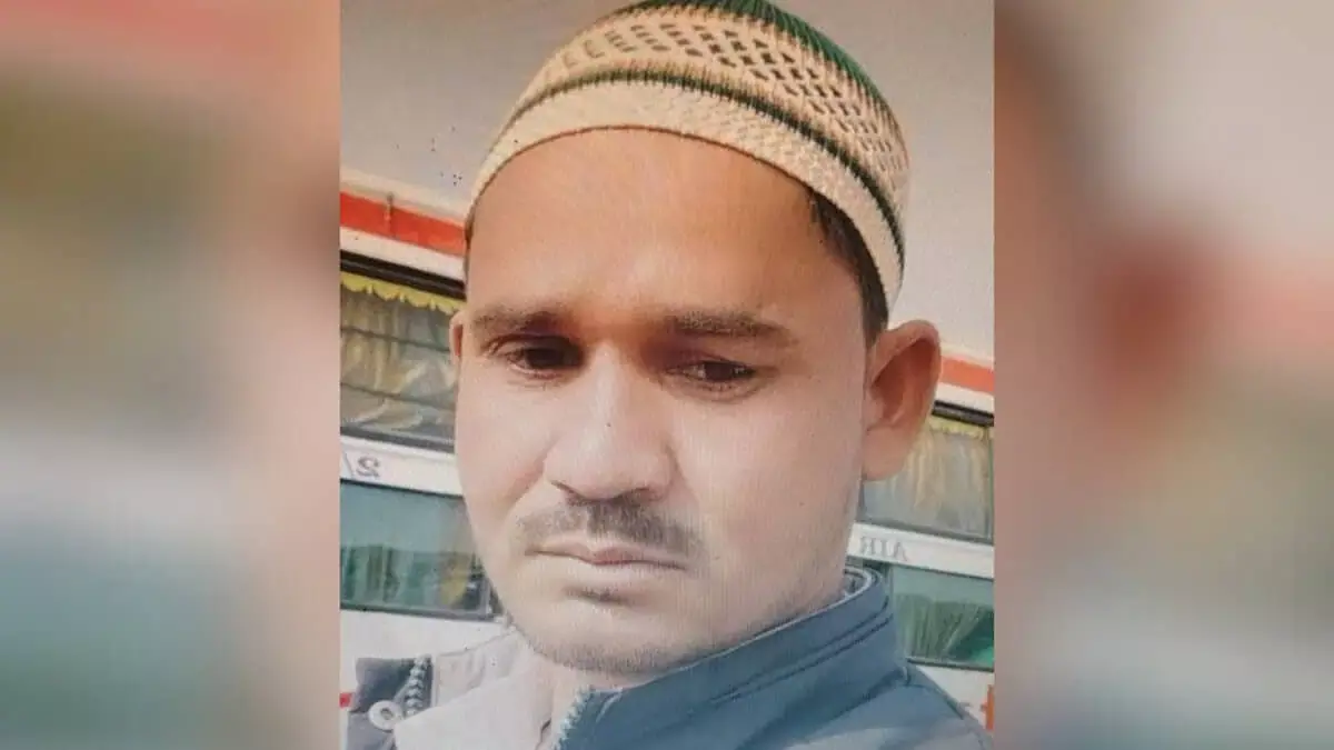 Jharkhand: ‘मवेशी चोरी’ के आरोप में व्यक्ति की पीट-पीटकर हत्या, परिवार ने धार्मिक नफरत का आरोप लगाया Jharkhand: ‘मवेशी चोरी’ के आरोप में व्यक्ति की पीट-पीटकर हत्या, परिवार ने धार्मिक नफरत का आरोप लगाया