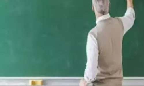 कॉलेजों में प्रोफेसरों की कमी, चयन प्रक्रिया अटकी