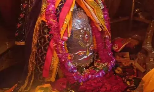 12 जनवरी का पंचांग: माघ कृष्ण की नवमी तिथि, जानें शुभ मुहूर्त और राहुकाल 12 जनवरी का पंचांग: माघ कृष्ण की नवमी तिथि, जानें शुभ मुहूर्त और राहुकाल