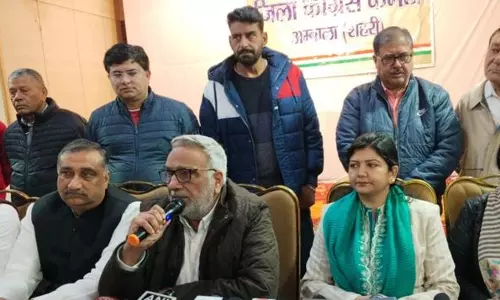 कांग्रेस नेताओं ने MGNREGA में संशोधन के लिए BJP की आलोचना की