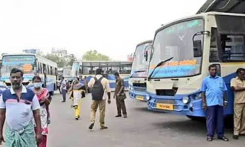 Pongal : 2.47 लाख लोगों ने स्पेशल बसों में यात्रा की Pongal : 2.47 लाख लोगों ने स्पेशल बसों में यात्रा की