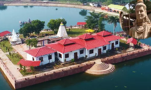 चंद्रखुरी के लिए भगवान राम की नई प्रतिमा तैयार, मंत्री ने बताई स्थापना की तारीख चंद्रखुरी के लिए भगवान राम की नई प्रतिमा तैयार, मंत्री ने बताई स्थापना की तारीख