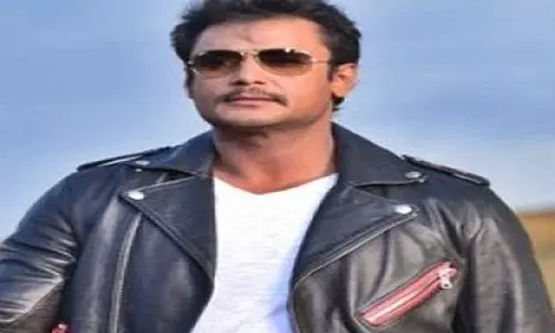 Kannada अभिनेता दर्शन की पत्नी धमकी केस, छह लोगों के खिलाफ चार्जशीट दाखिल Kannada अभिनेता दर्शन की पत्नी धमकी केस, छह लोगों के खिलाफ चार्जशीट दाखिल