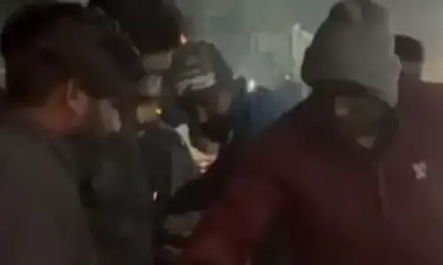 शराब दुकान के पास सक्रिय पॉकेटमारी गैंग का खुलासा, एक गिरफ्तार और तीन फरार शराब दुकान के पास सक्रिय पॉकेटमारी गैंग का खुलासा, एक गिरफ्तार और तीन फरार