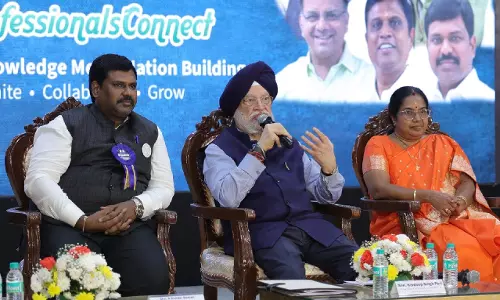 Hardeep Puri: महिलाओं के नेतृत्व वाला विकास पीएम मोदी सरकार की नीतियों के केंद्र में Hardeep Puri: महिलाओं के नेतृत्व वाला विकास पीएम मोदी सरकार की नीतियों के केंद्र में