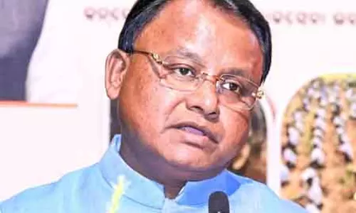 Odisha CM ने संबलपुर में 948 करोड़ रुपये की परियोजनाओं का उद्घाटन किया
