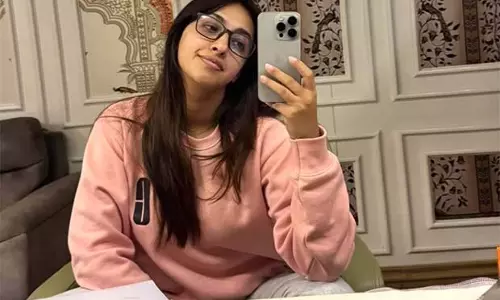 Akansha Ranjan Kapoor ने वर्क मोड में 2026 की शुरुआत की