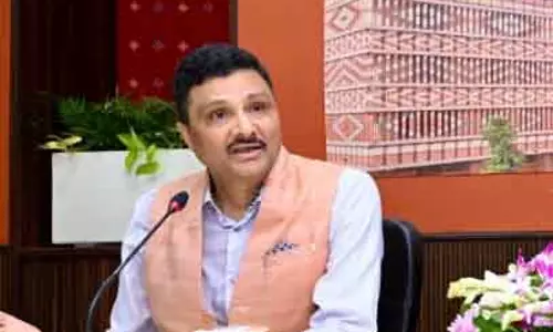 BJD के विरोध के बावजूद एसजेटीए पुरी गेस्ट हाउस में 500 रुपये पार्किंग शुल्क पर अड़ा रहा BJD के विरोध के बावजूद एसजेटीए पुरी गेस्ट हाउस में 500 रुपये पार्किंग शुल्क पर अड़ा रहा