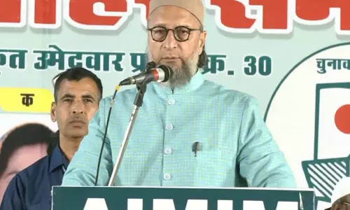 राजनीतिक दल भय के माध्यम से मुस्लिम वोट जीतने का प्रयास करते हैं: Owaisi राजनीतिक दल भय के माध्यम से मुस्लिम वोट जीतने का प्रयास करते हैं: Owaisi