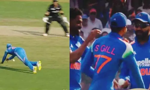 Rohit ने डाइव लगाकर गेंद रोकी.. क्या आपने गिल और सिराज का रिएक्शन देखा..! Rohit ने डाइव लगाकर गेंद रोकी.. क्या आपने गिल और सिराज का रिएक्शन देखा..!