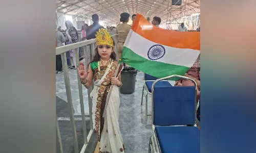 Gujarat में मोदी यात्रा के दौरान भक्तिमय माहौल