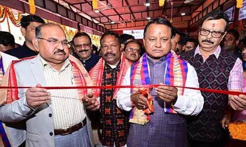 CM Majhi ने संबलपुर डीएचएच में ट्रॉमा केयर सेंटर, ओपीडी भवन का उद्घाटन किया CM Majhi ने संबलपुर डीएचएच में ट्रॉमा केयर सेंटर, ओपीडी भवन का उद्घाटन किया