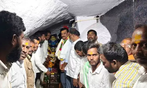 Kotta Prabhakar Reddy ने सभी के स्वास्थ्य और लंबी उम्र की कामना की Kotta Prabhakar Reddy ने सभी के स्वास्थ्य और लंबी उम्र की कामना की