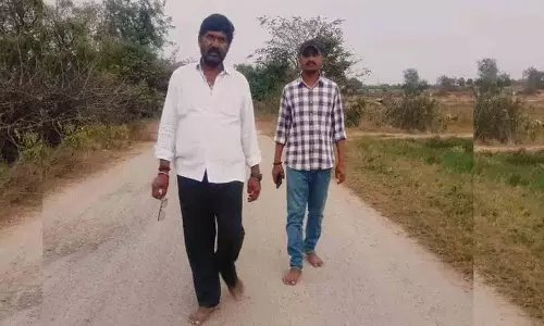 Sarpanch सत्तू अशोक रेड्डी पदयात्रा के साथ श्रद्धांजलि अर्पित करेंगे Sarpanch सत्तू अशोक रेड्डी पदयात्रा के साथ श्रद्धांजलि अर्पित करेंगे