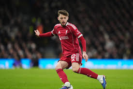 Liverpool के डिफेंडर कॉनर ब्रैडली घुटने की चोट के कारण इस सीज़न से बाहर