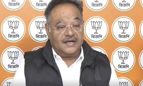 सुवेंदु अधिकारी पर हमले को Green File से ध्यान हटाने की कोशिश बताया सुवेंदु अधिकारी पर हमले को Green File से ध्यान हटाने की कोशिश बताया