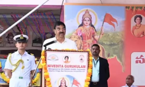 लड़कियों की शिक्षा ही देश के विकास की नींव: गवर्नर Haribabu लड़कियों की शिक्षा ही देश के विकास की नींव: गवर्नर Haribabu