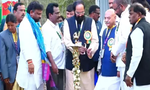 Telangana में 1,400 से अधिक एथलीटों के साथ सीनियर नेशनल खो खो चैंपियनशिप का शुभारंभ हुआ Telangana में 1,400 से अधिक एथलीटों के साथ सीनियर नेशनल खो खो चैंपियनशिप का शुभारंभ हुआ