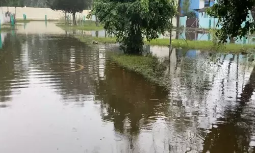 तमिलनाडु और कराईकल में लगातार बारिश, Puducherry में हल्की वर्षा तमिलनाडु और कराईकल में लगातार बारिश, Puducherry में हल्की वर्षा