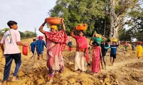 125 दिनों की रोजगार की वैधानिक गारंटी, समयबद्ध मजदूरी भुगतान 125 दिनों की रोजगार की वैधानिक गारंटी, समयबद्ध मजदूरी भुगतान