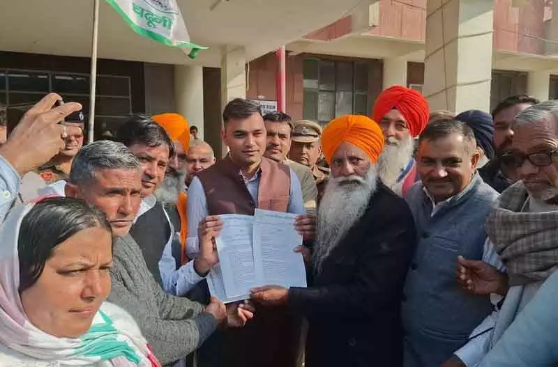BKU (चरुणी) ने कुरुक्षेत्र में धान घोटाले की सीबीआई जांच की मांग की BKU (चरुणी) ने कुरुक्षेत्र में धान घोटाले की सीबीआई जांच की मांग की
