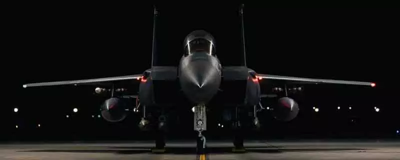 Operation Hawkeye Strike: US ने सीरिया में ISIS के खिलाफ हवाई हमले शुरू किए Operation Hawkeye Strike: US ने सीरिया में ISIS के खिलाफ हवाई हमले शुरू किए