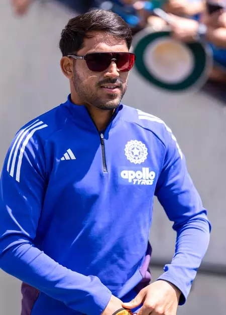 ऋषभ पंत न्यूजीलैंड वनडे सीरीज से बाहर, ध्रुव जुरेल को टीम में शामिल किया गया ऋषभ पंत न्यूजीलैंड वनडे सीरीज से बाहर, ध्रुव जुरेल को टीम में शामिल किया गया