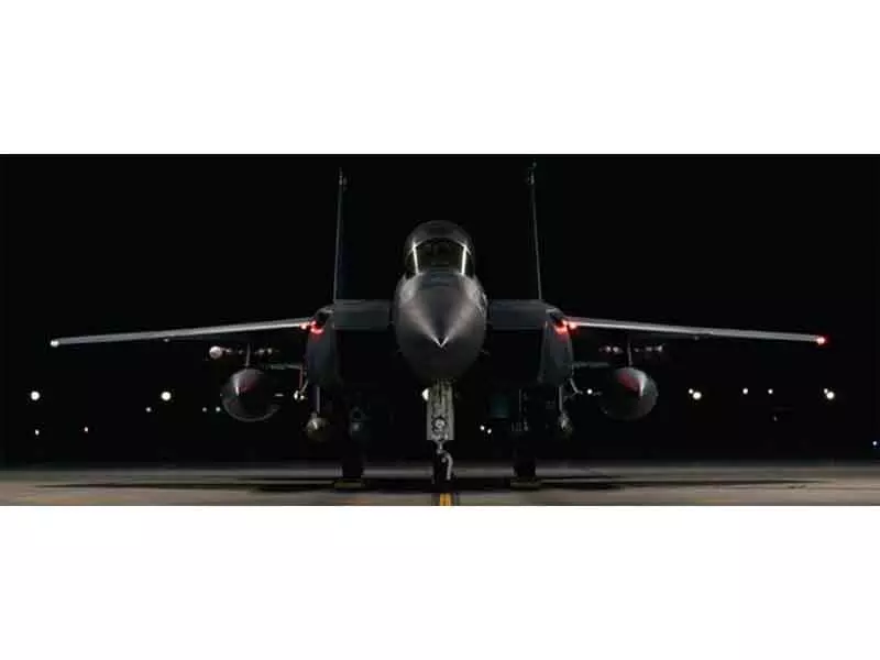 ऑपरेशन हॉकआई स्ट्राइक: US ने सीरिया में ISIS के ठिकानों पर हमले किए ऑपरेशन हॉकआई स्ट्राइक: US ने सीरिया में ISIS के ठिकानों पर हमले किए