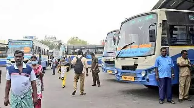 LPG गैस सिलेंडर में विस्फोट: पांच मजदूर घायल LPG गैस सिलेंडर में विस्फोट: पांच मजदूर घायल