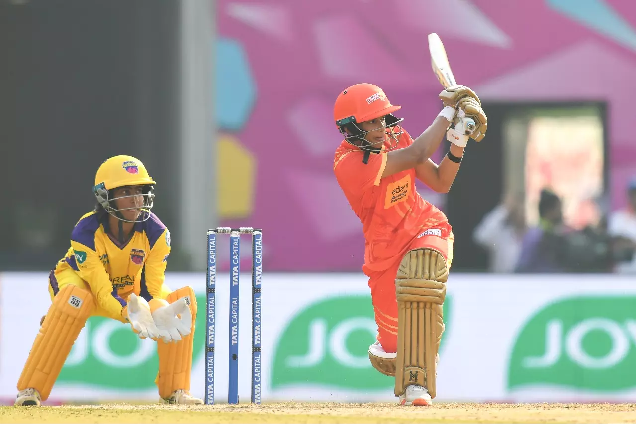 WPL 2026: GG कोच की नजर में अनुष्का शर्मा, भारत के लिए खेलने की दावेदार WPL 2026: GG कोच की नजर में अनुष्का शर्मा, भारत के लिए खेलने की दावेदार